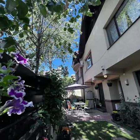 Vila Luminoasa Cu Curte Privata Bucureşti Ngoại thất bức ảnh