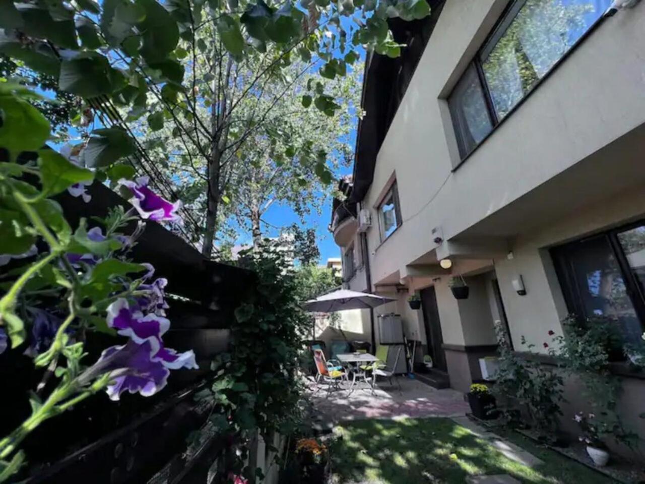 Vila Luminoasa Cu Curte Privata Bucureşti Ngoại thất bức ảnh